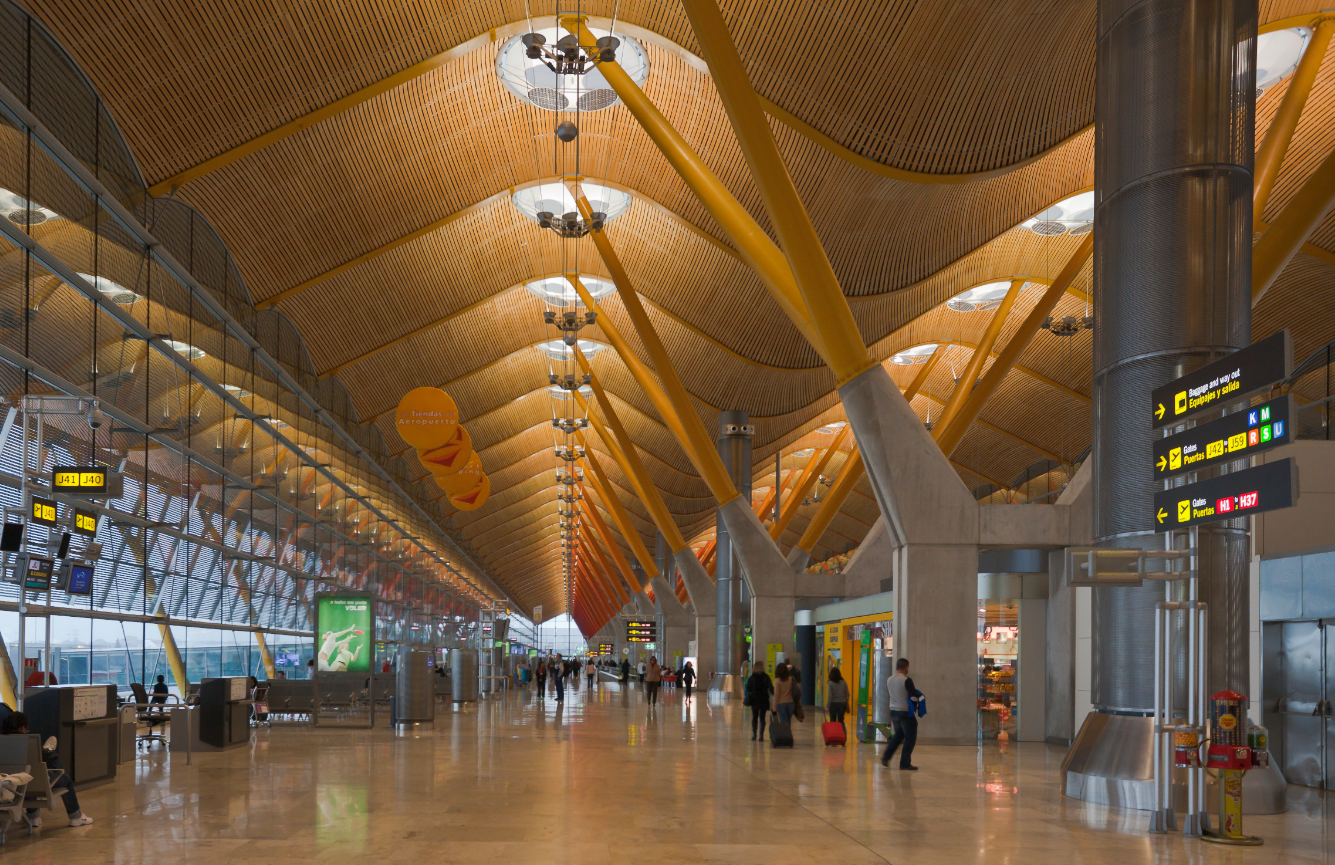 image Covid restrictions nearly halved airport revenues in 2020