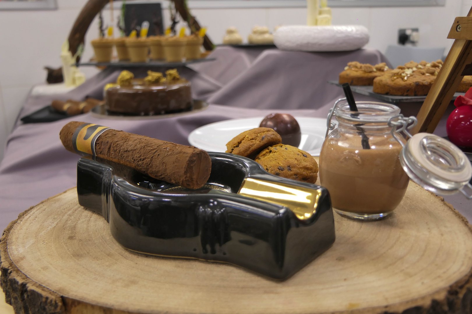 image Intercollege on the art of chocolate