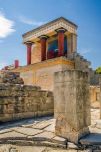 knossos palace on crete
