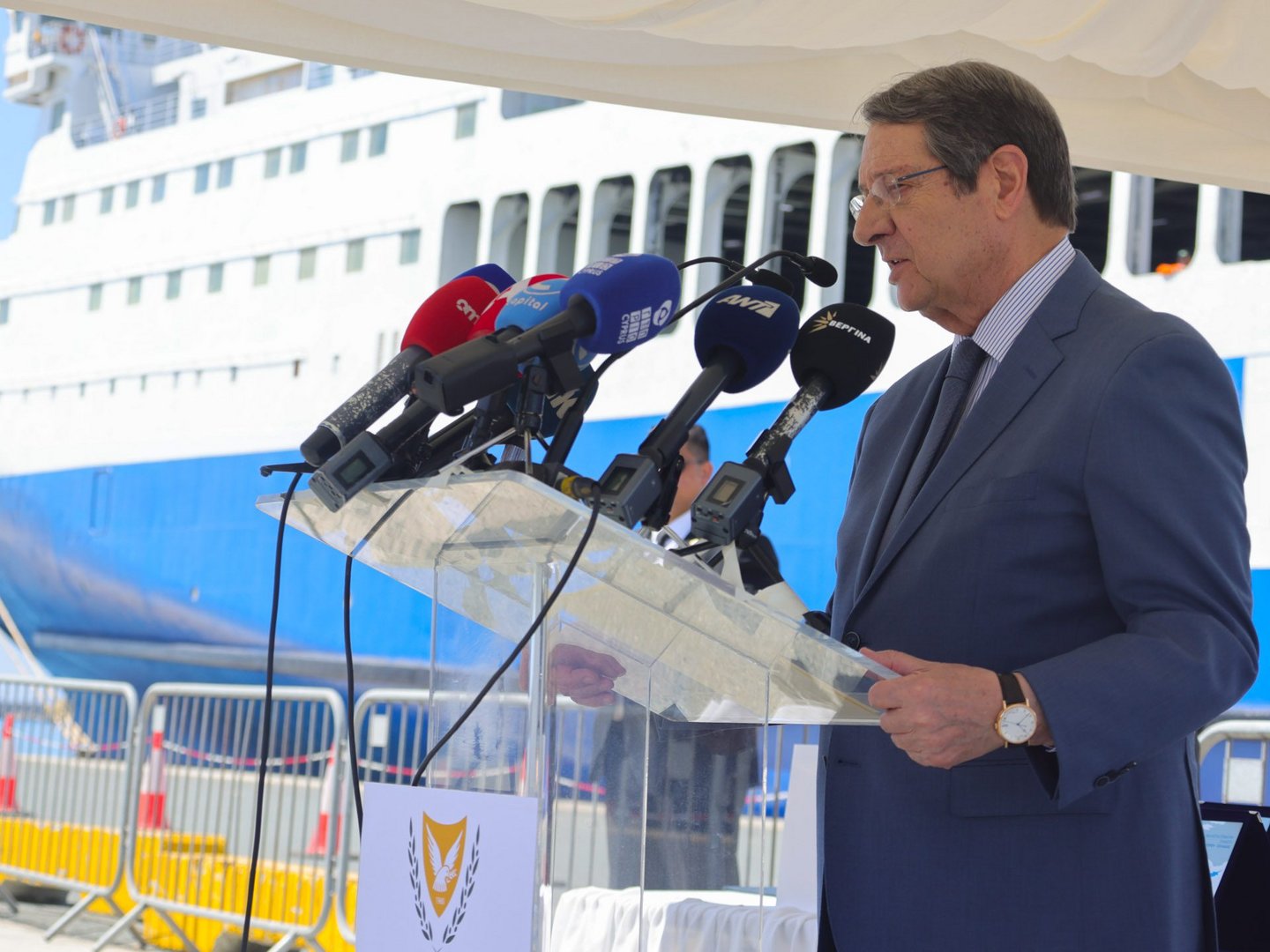 image Anastasiades lauds &#8216;historic&#8217; launch of Cyprus-Greece ferry as Daleela sets sail (with video)