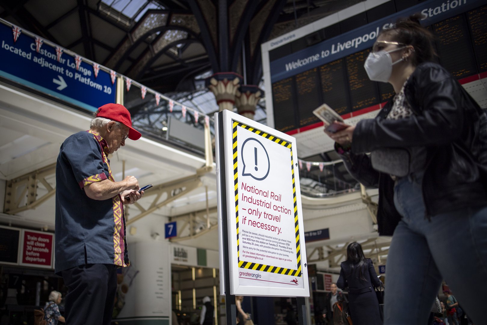 image Rail strikes set to paralyse UK travel network