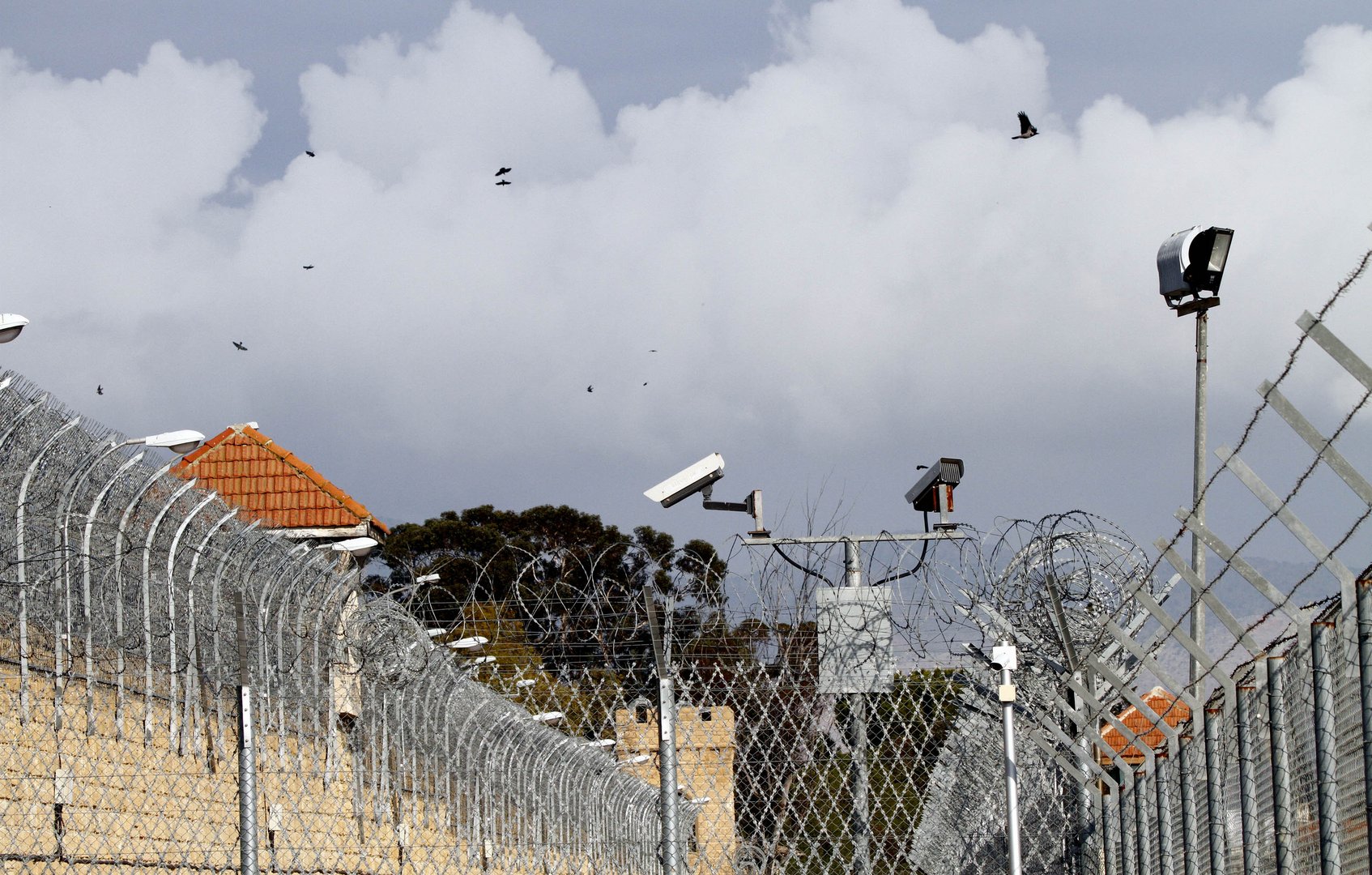 image Isotita rep for prison guards ‘resigned from union position after threats’