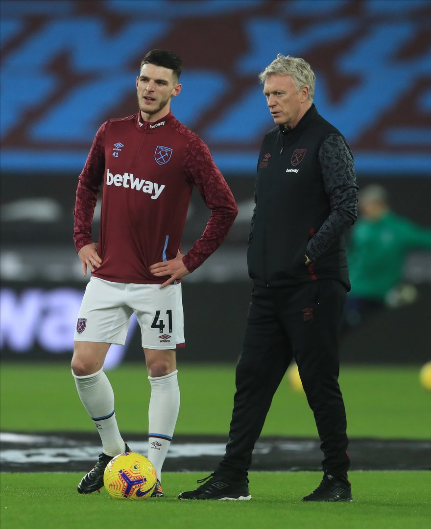 image Moyes and Rice banned by UEFA for Eintracht Frankfurt incidents