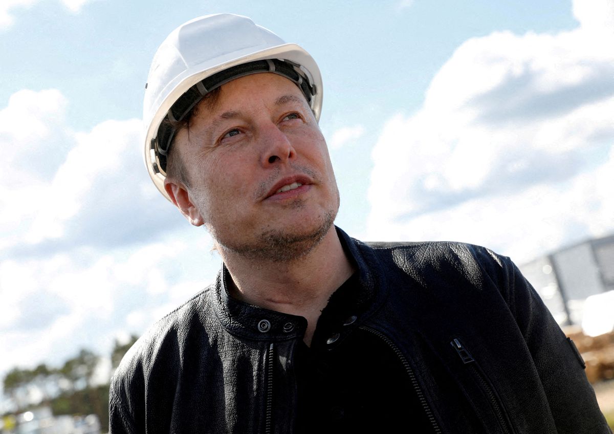 image Elon Musk backtracks on job cuts, says Tesla salaried staff to be &#8216;fairly flat&#8217;