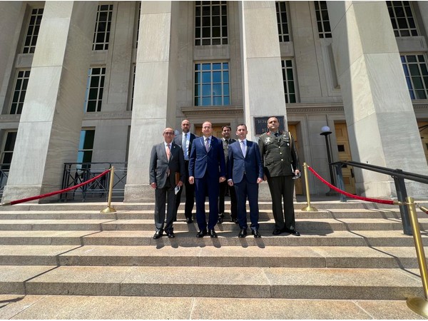 image War in Ukraine, cooperation initiatives in east Med the focus of minister&#8217;s talks at Pentagon