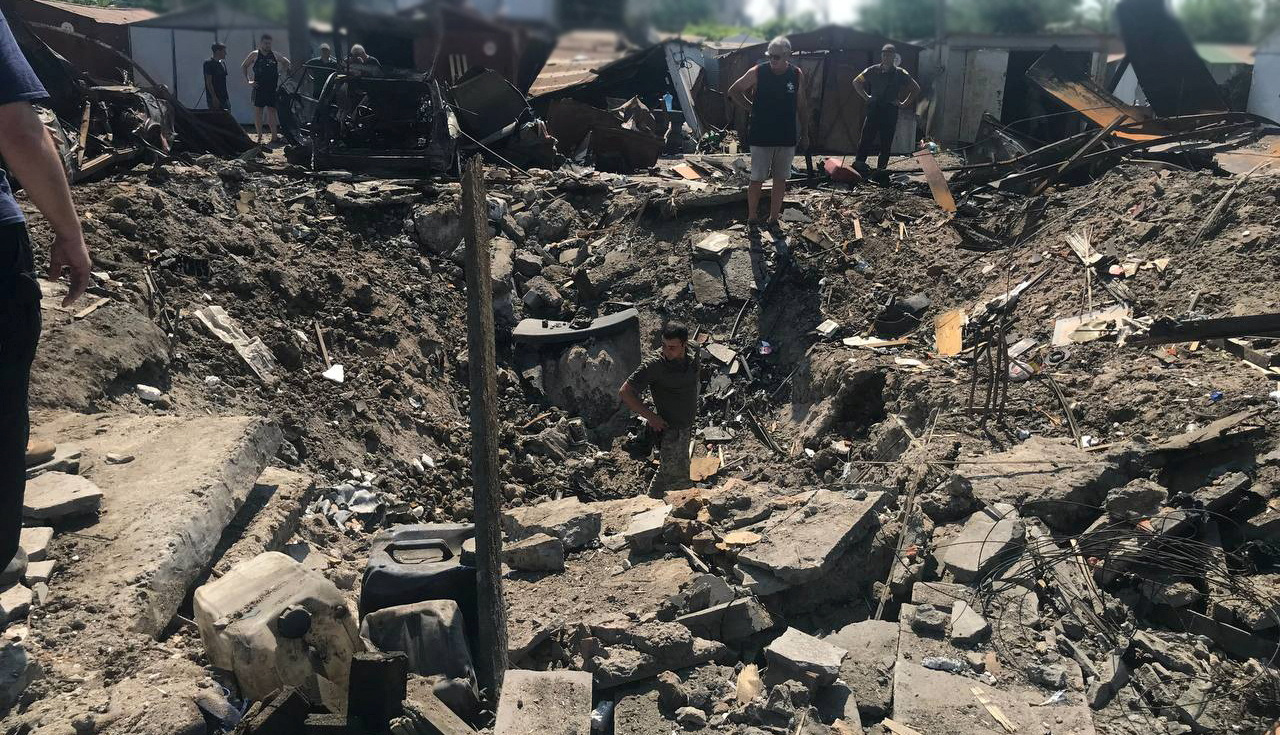 image Blasts rock Ukraine&#8217;s Mykolaiv after missiles kill 21 near Odesa
