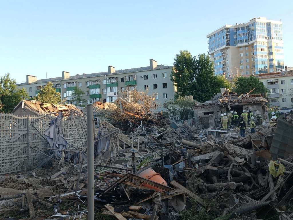 image Moscow blames Ukrainian missile attack for deaths in south Russian city (Update 3)