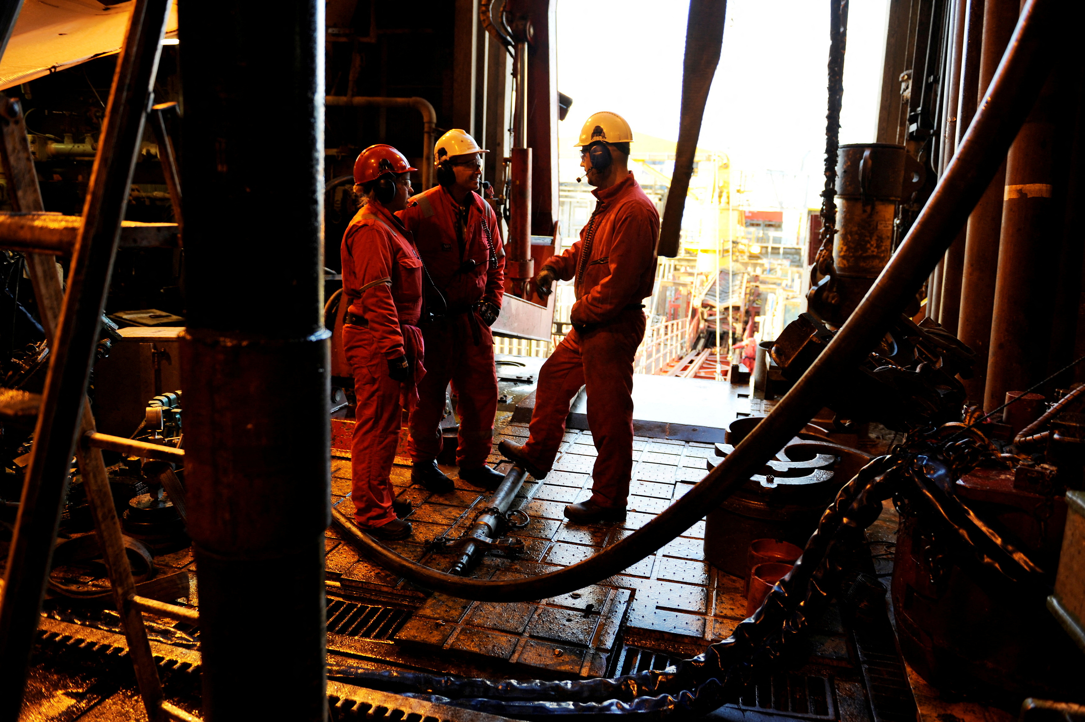 image Norway oil and gas workers end strike as government steps in