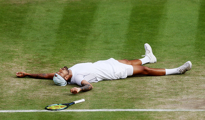 image Kyrgios roars into Wimbledon semis after overpowering Garin