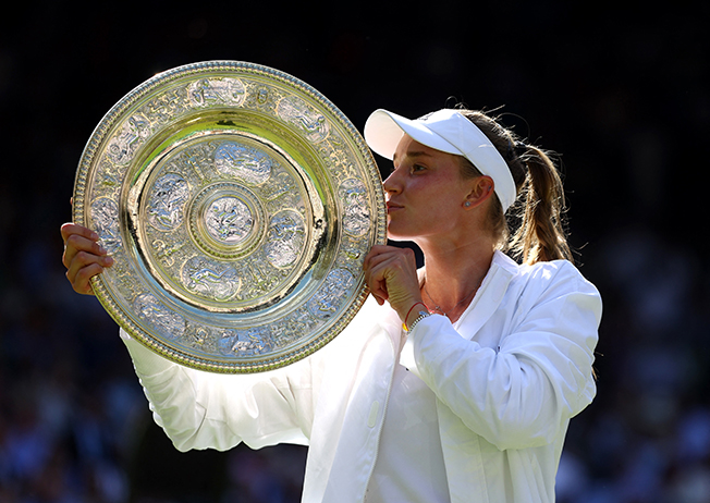 image Rybakina powers past Jabeur to Wimbledon title