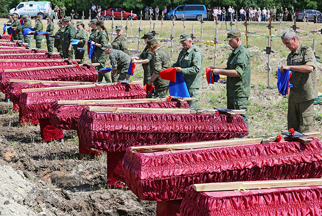 image Ukrainian rockets hit Russian-held area as Kyiv readies southern counter-attack