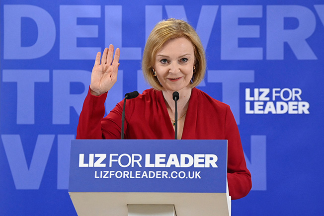 image Race to become UK PM down to the final two, Sunak and Truss