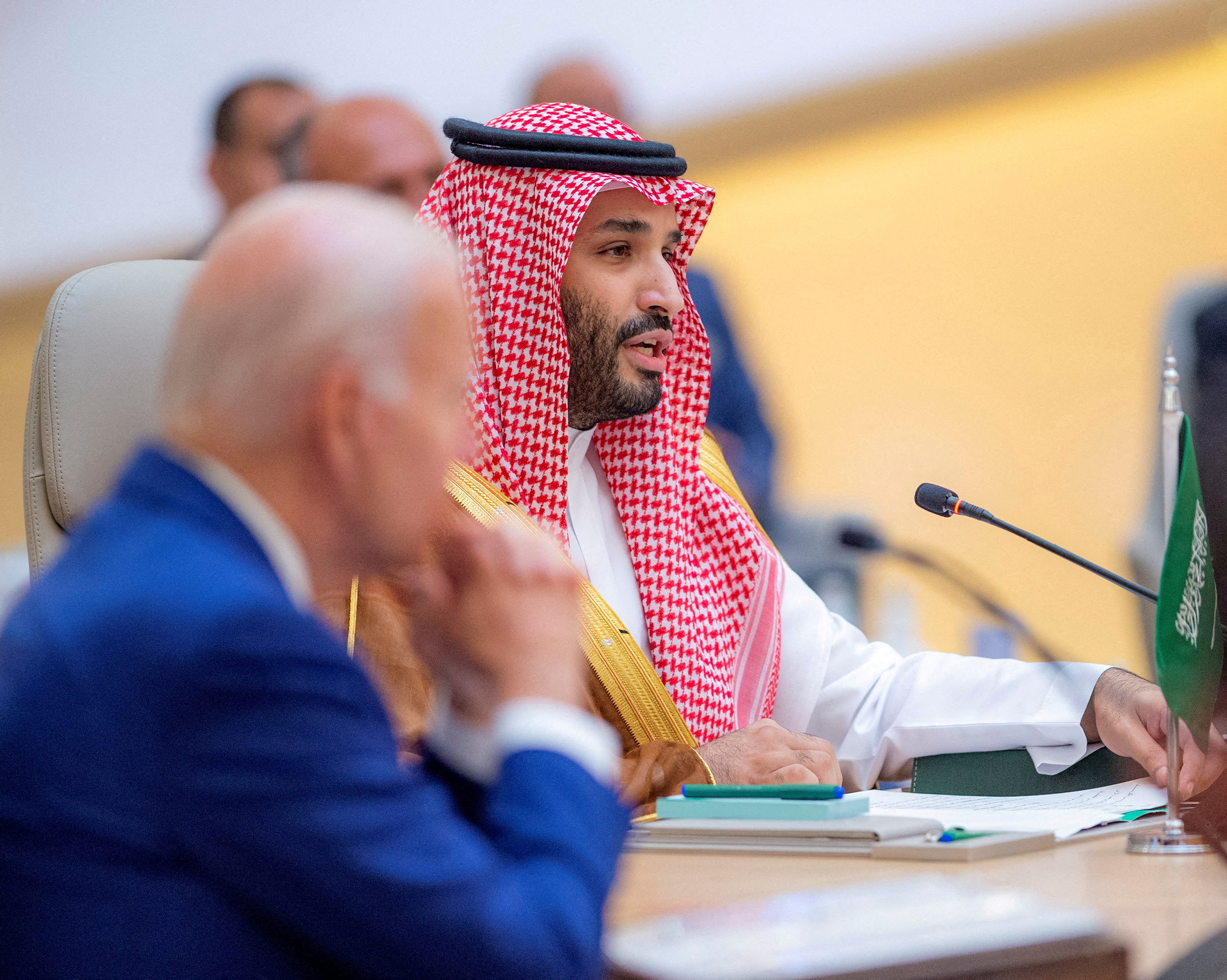 image Putin discusses oil market with Saudi crown prince who hosted Biden last week