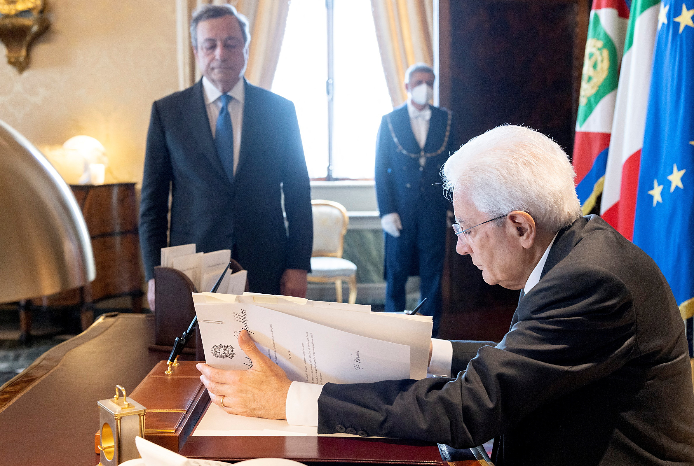 image Italy to hold early election in September after PM Draghi resigns