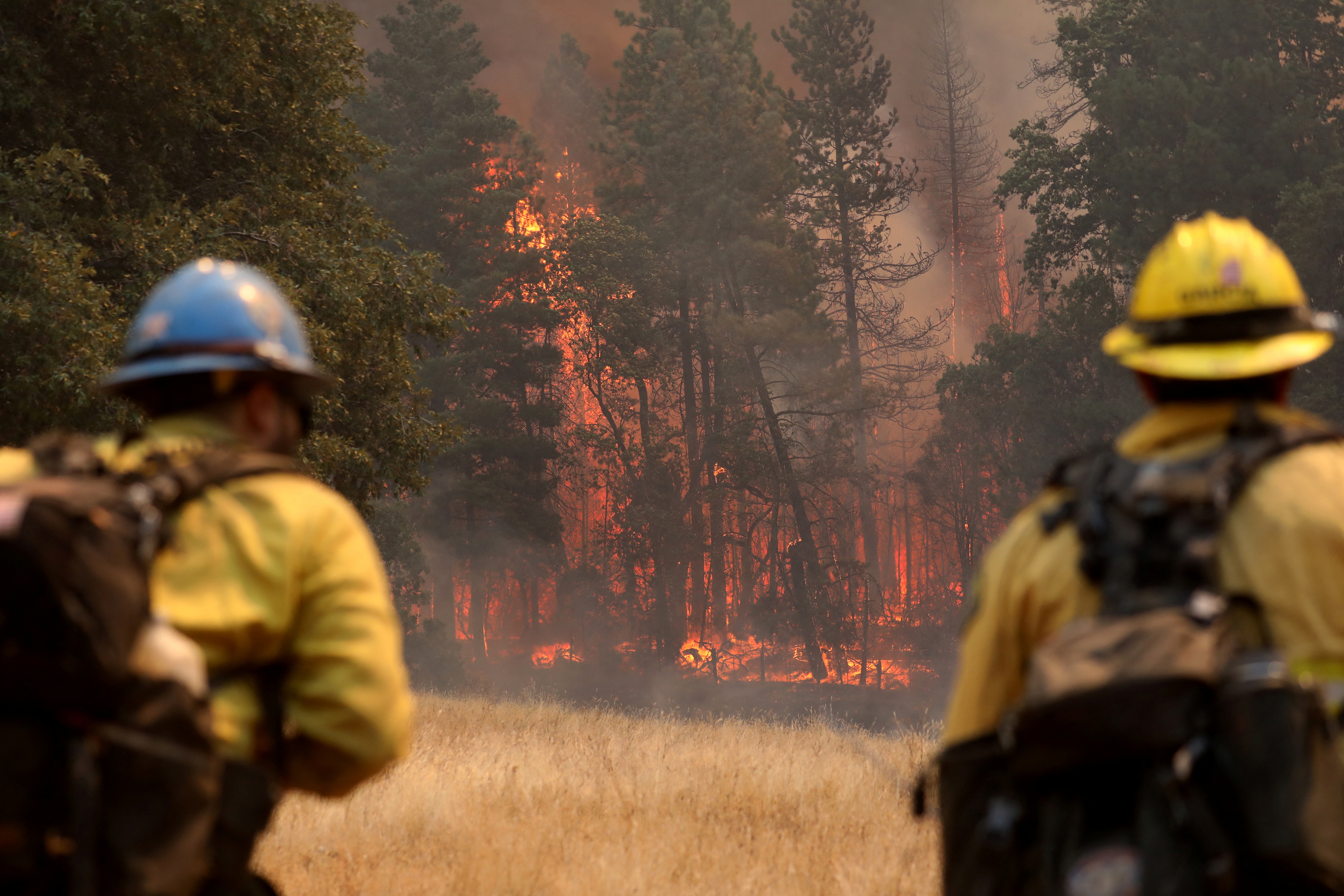 image California&#8217;s Oak Fire spreads uncontained toward Yosemite