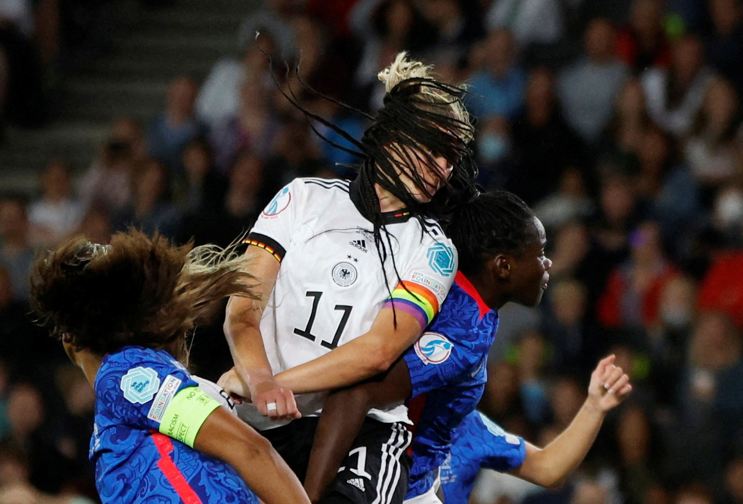 image Popp double sends Germany into Euro final