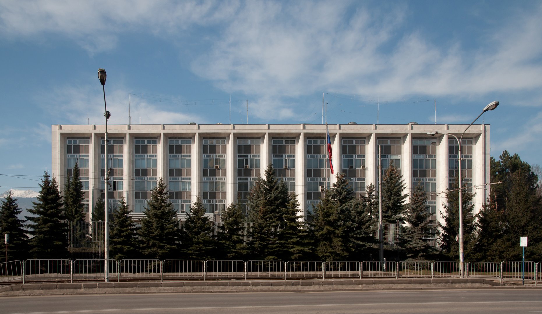 image Russian envoy to Bulgaria to ask Moscow to shut embassy after mass expulsions