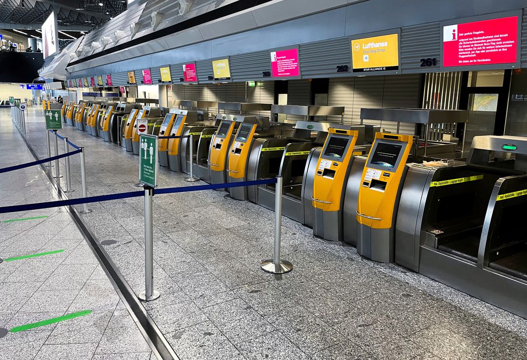 image Lufthansa cancels over 1,000 flights due to ground staff walkout