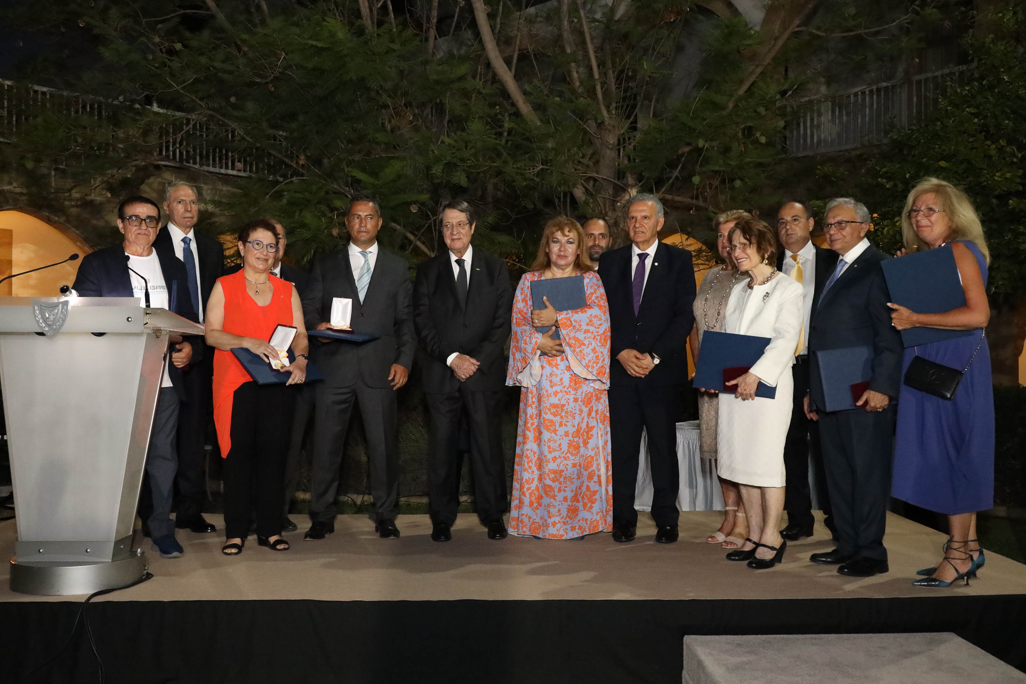 image President honours overseas Cypriots