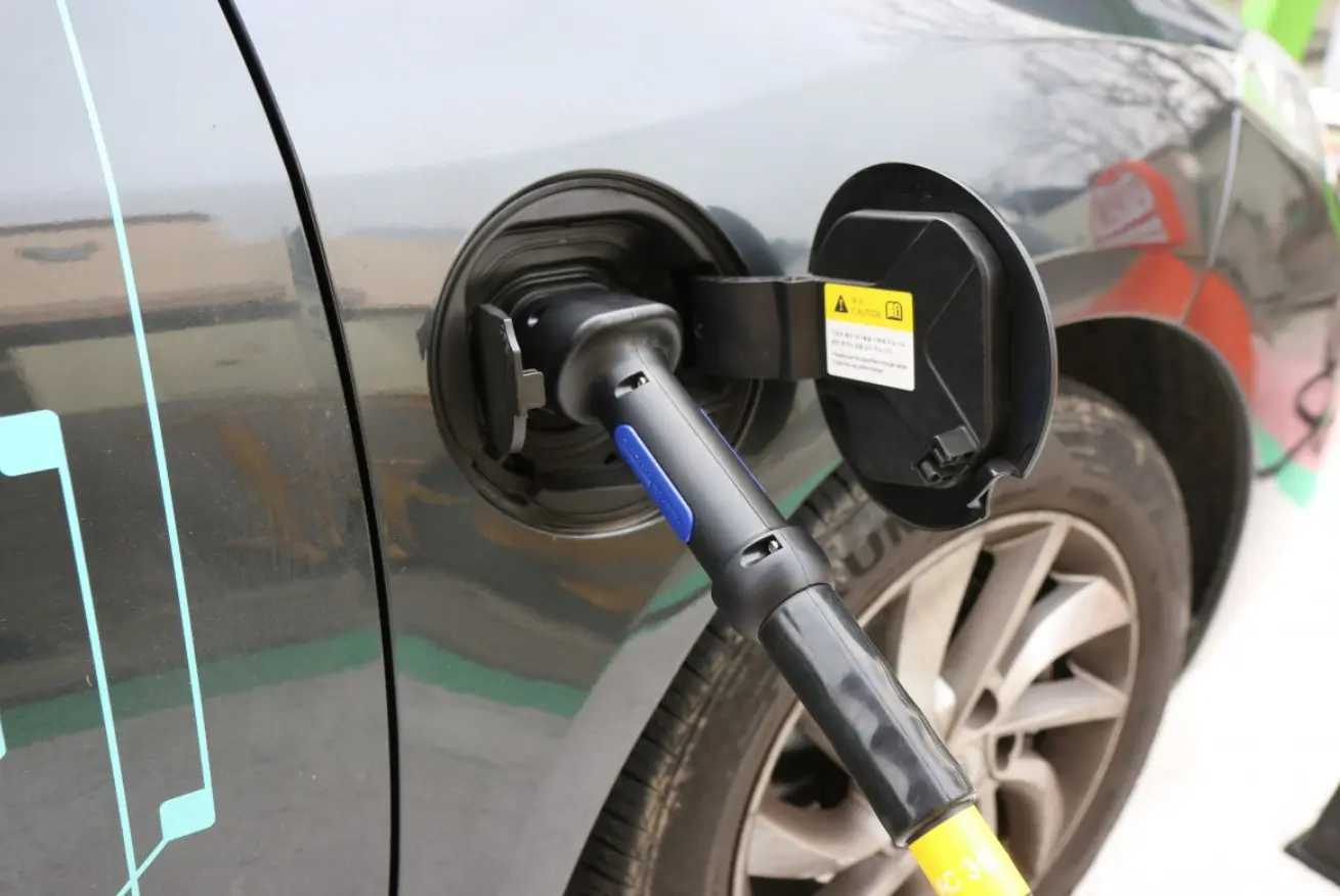 cover E-mobility portal for vehicle purchase reopens