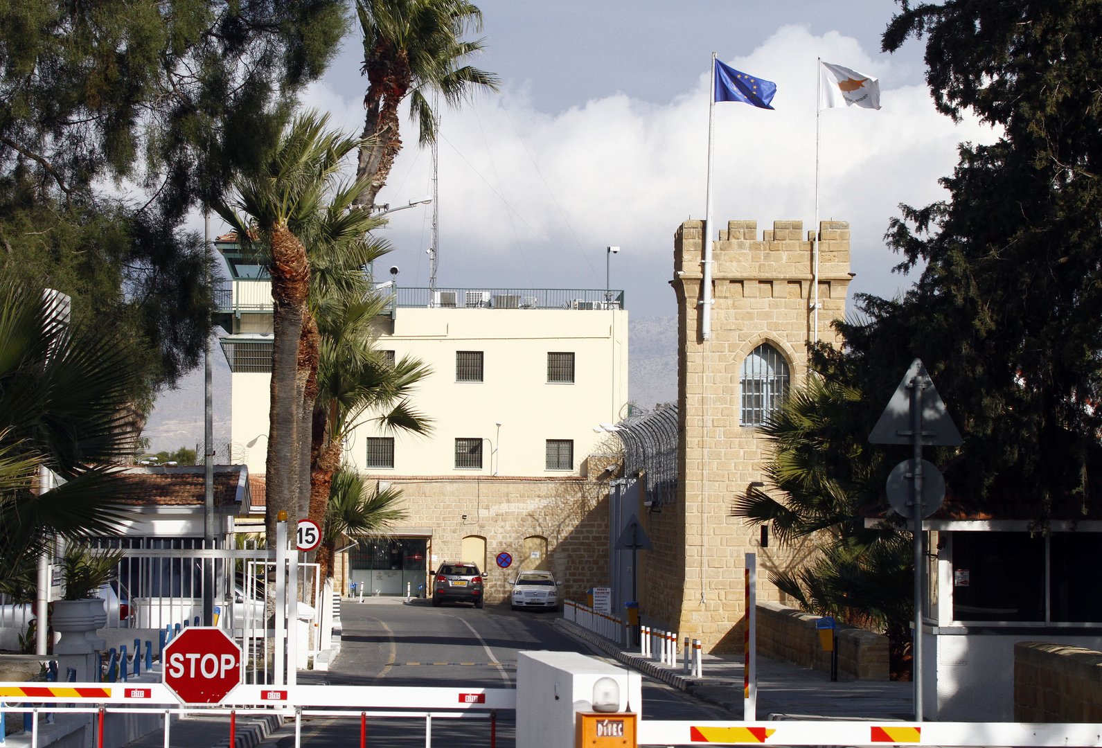 image Protests as Christodoulides pardons 75 inmates (Updated)