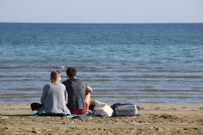 image Weather forecast: Mostly sunny, temperatures rise to 39C