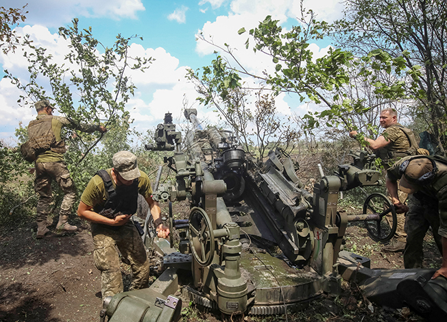 image Amnesty accuses Ukraine of basing troops in residential areas, angering Kyiv