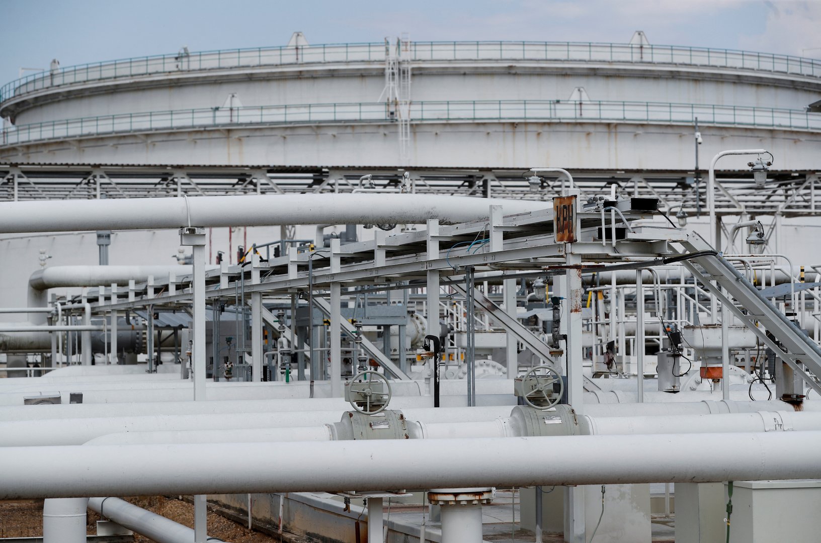 image Bank agrees to process Russian oil transit payment to central Europe