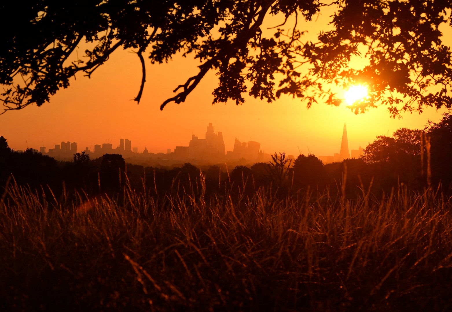 image &#8216;Extreme&#8217; weather warning in force in Britain as new heatwave hits
