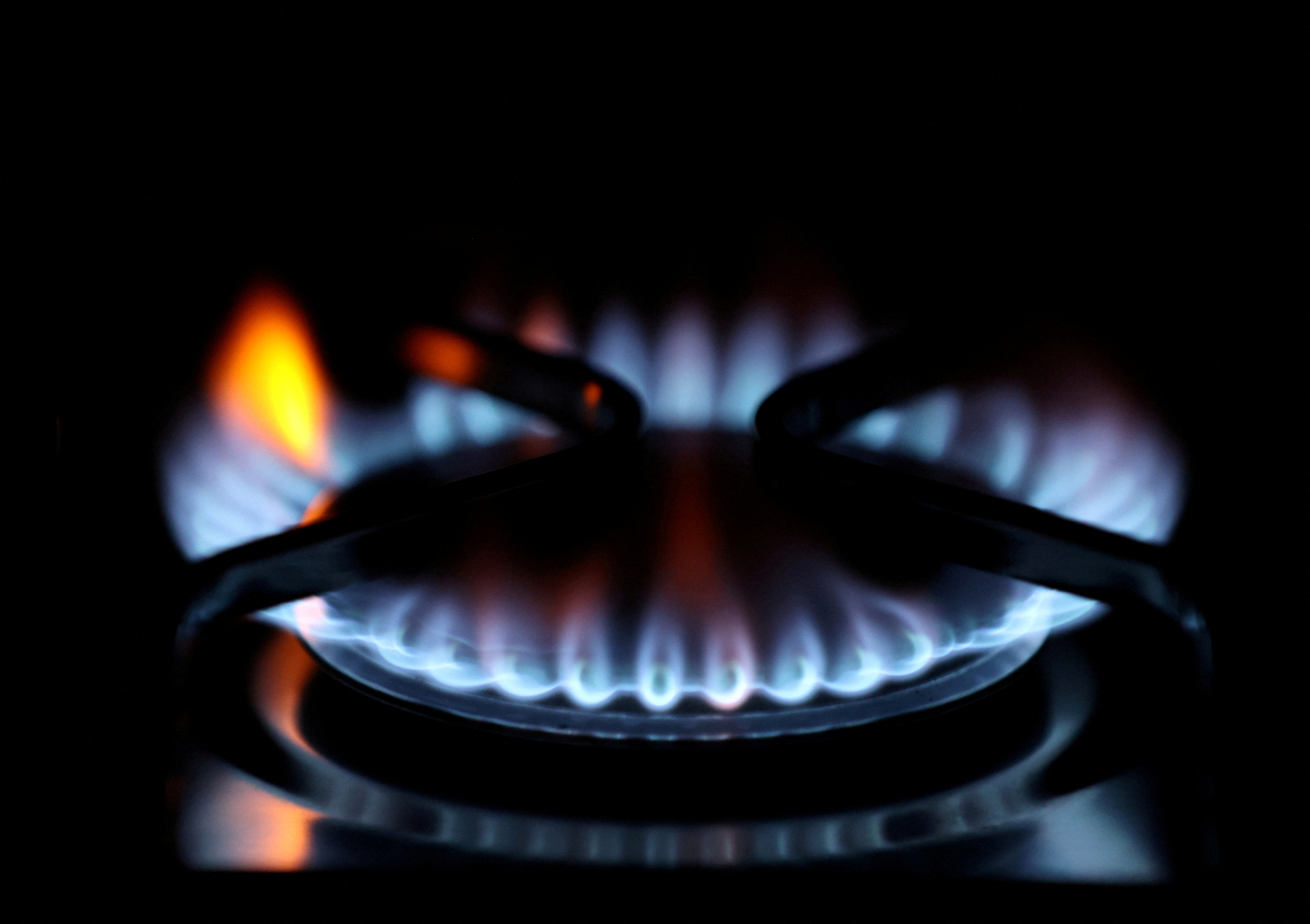 image Italy&#8217;s costs to import energy will double to 100 billion euros