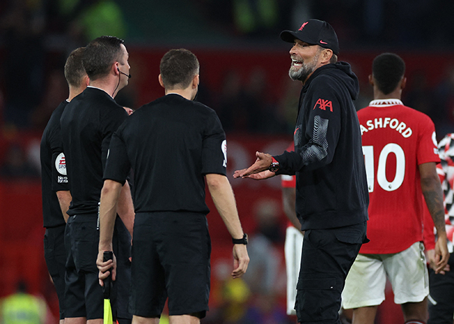 image Ten Hag hails attitude, Klopp concerned after United win