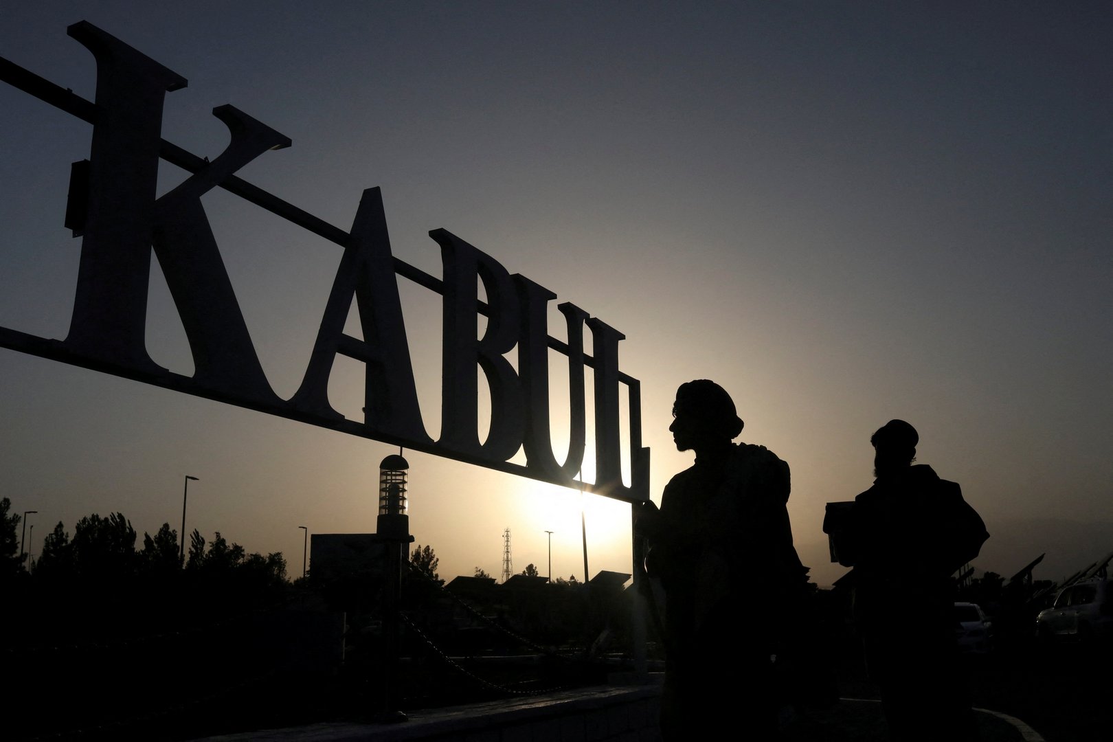 image Blast in Kabul, Afghanistan kills 8; Islamic State claims responsibility