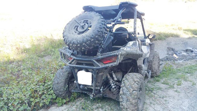 image Tourists seriously injured in buggy accident (Updated)