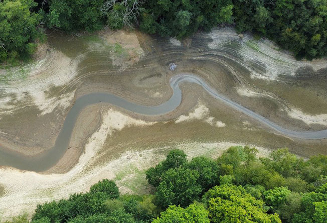image UK urges water companies to take &#8216;precautionary steps&#8217; to protect supplies