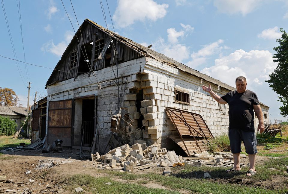 image Shelling hits power lines at Ukraine nuclear plant, both sides trade blame