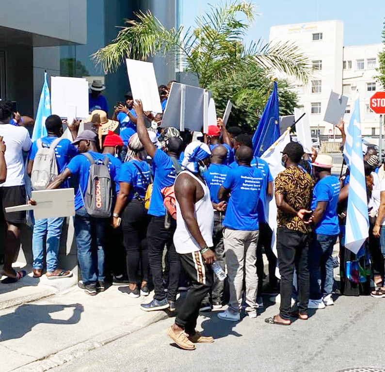 image Cameroonians march to protest situation in their home country