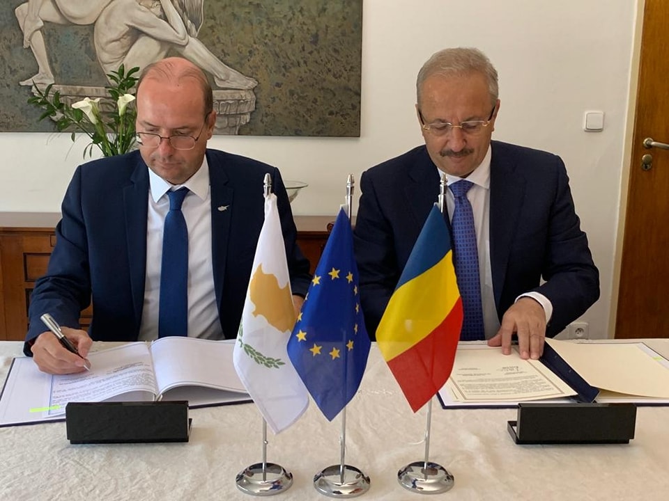 image Defence agreement signed with Romania