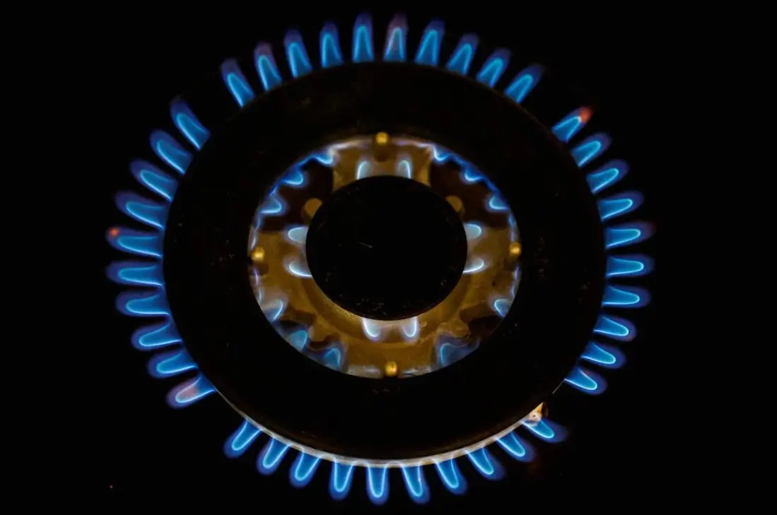image EU household gas prices fall by 8.1 per cent in first half of 2025