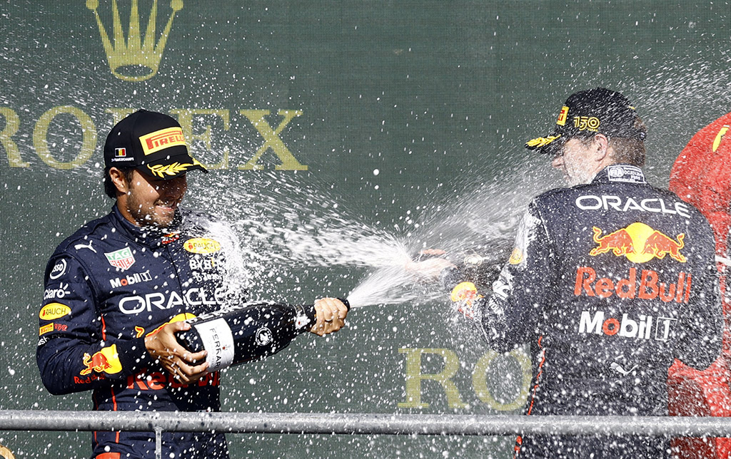 image Verstappen wins in Belgium from 14th on the grid (updated)