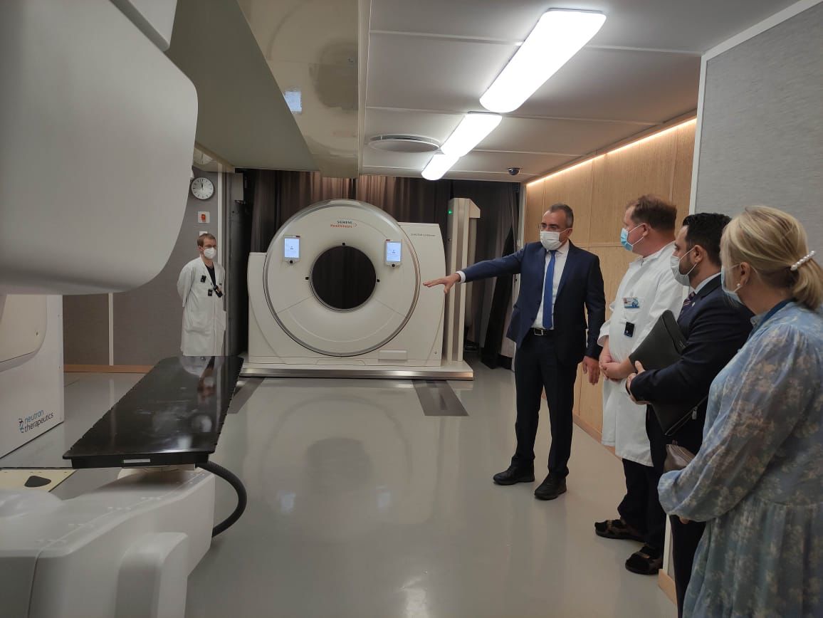 image Health minister boosts ties with Finland