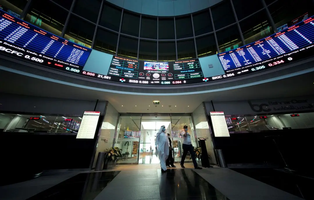 image Global stocks dip, oil gains further on Middle East conflict