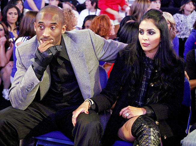 image Kobe Bryant widow awarded $16 million over crash site photos