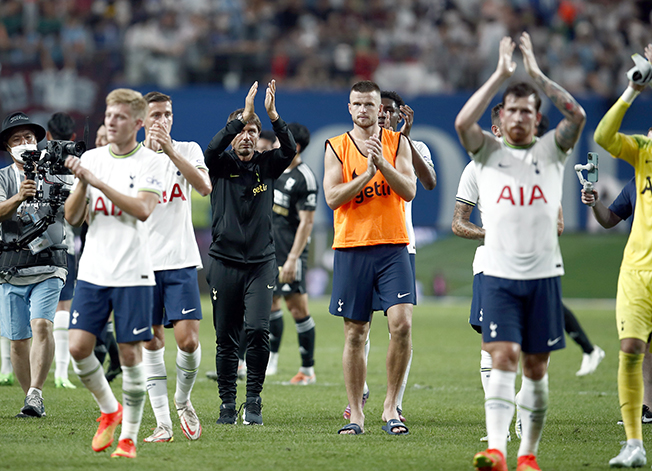 image Conte returns to Chelsea with Spurs in a big test for both