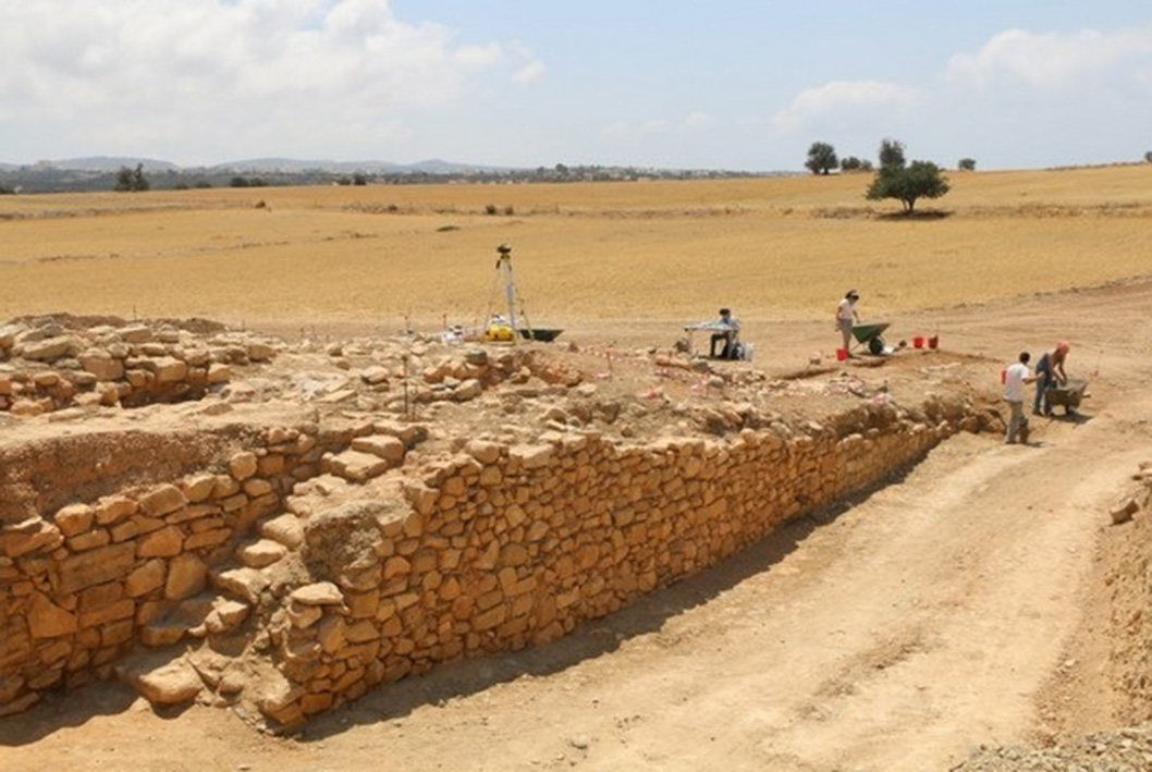 image Laona burial mound was hiding a ‘lasting mega-monument’, archaeologists find