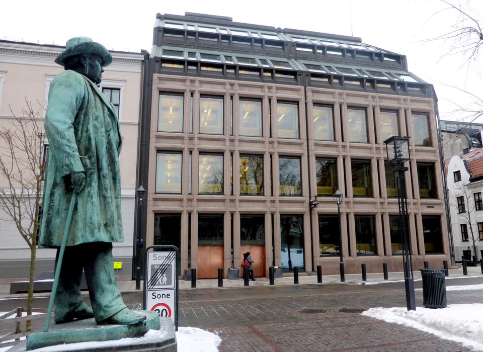 image Norway&#8217;s wealth fund loses record $174 bln in first half of 2022