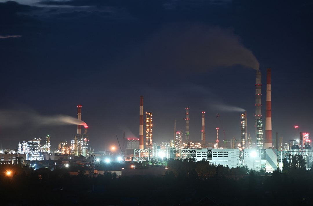 image Russian Urals crude oil prices jump ahead of EU embargo
