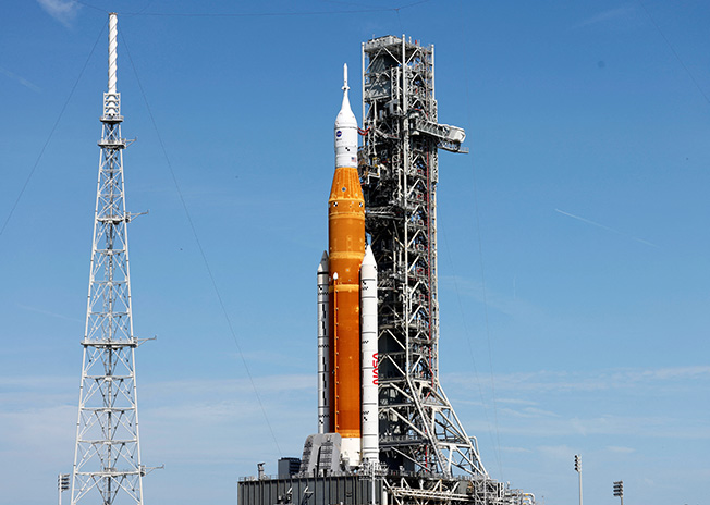 image NASA calls off second launch retry for Artemis moon rocket