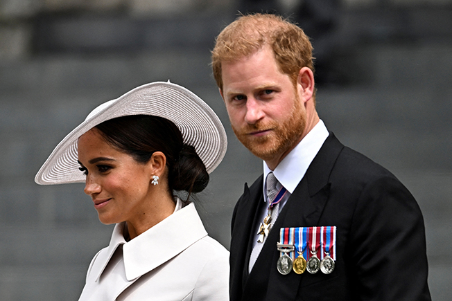 image Prince Harry and Meghan tread delicate path after queen&#8217;s death