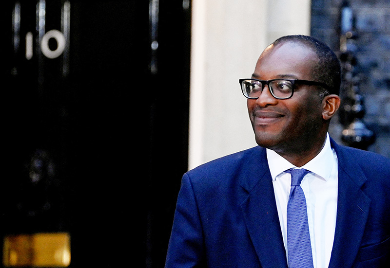 image Britain sends investors fleeing with historic tax cuts and borrowing (Updated)