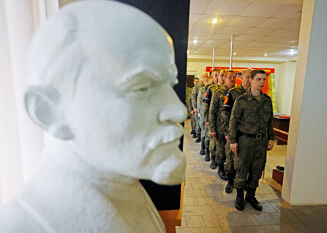 image Ukraine: residents coerced into Russian annexation vote, West condemns &#8216;sham&#8217;